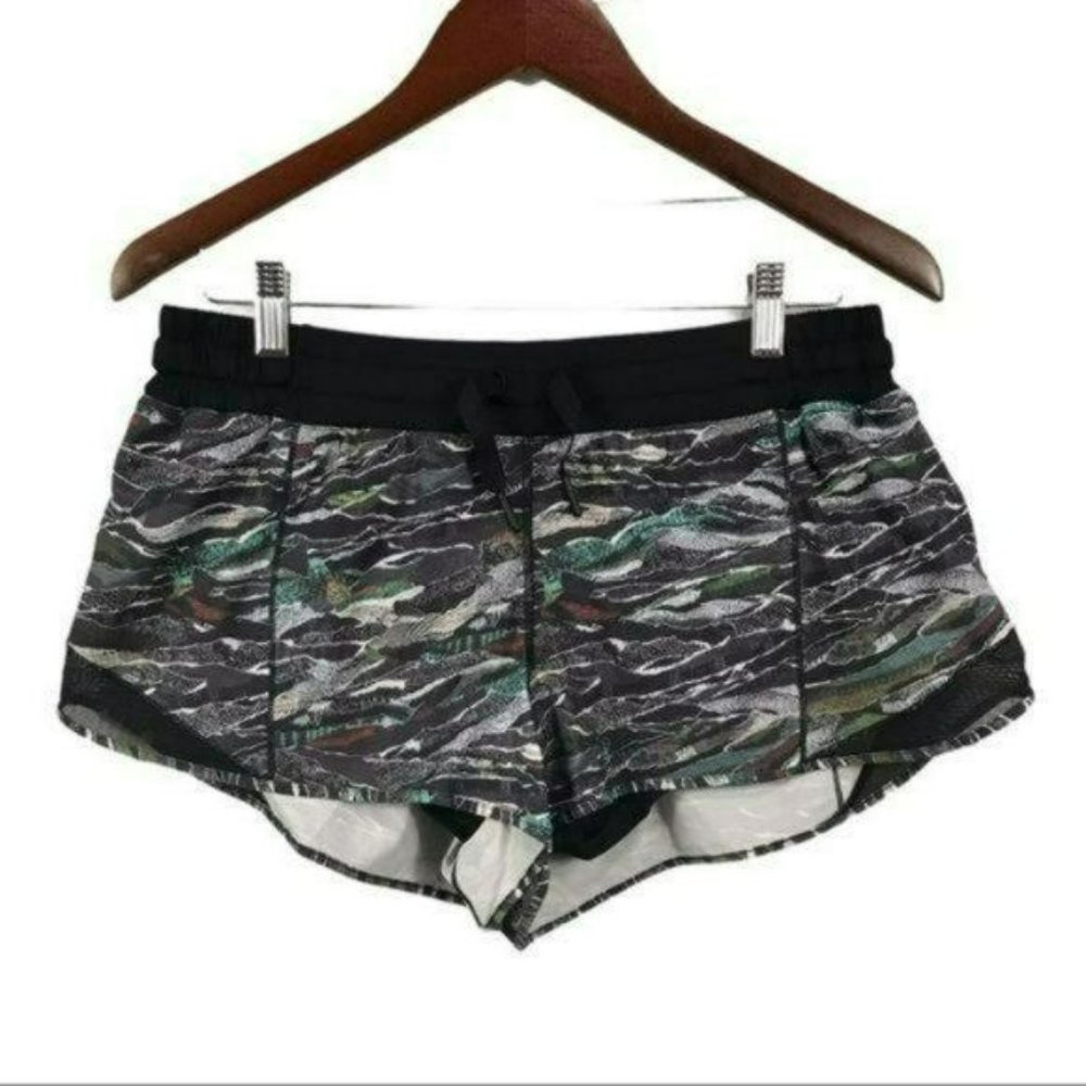 Lululemon Hotty Hot Shorts Mini Sweater Multi Color, Size 12 Regular New